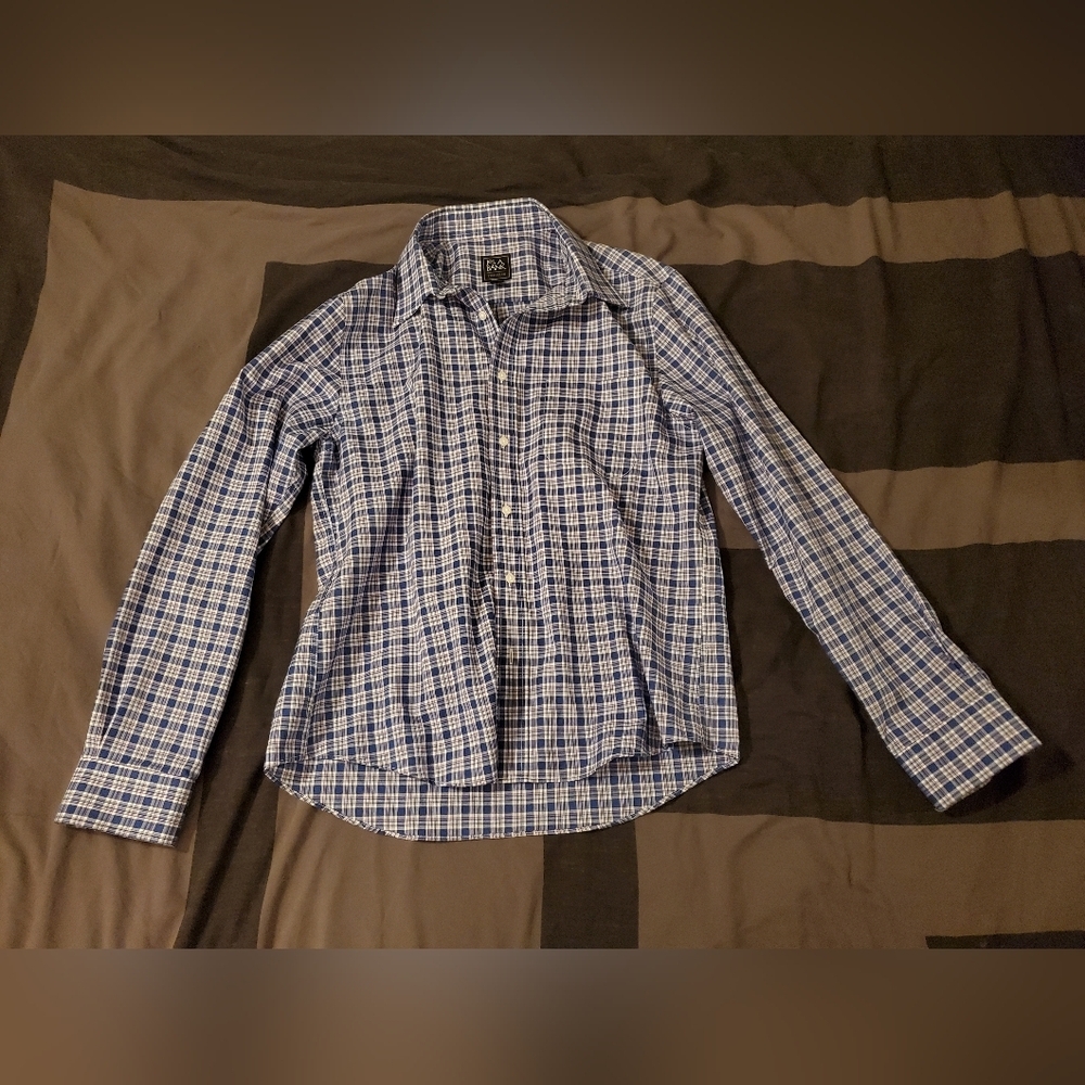 Jos A Bank Traveler Slim Fit Size LG Long Sleeve Buttondown Dress Shirt